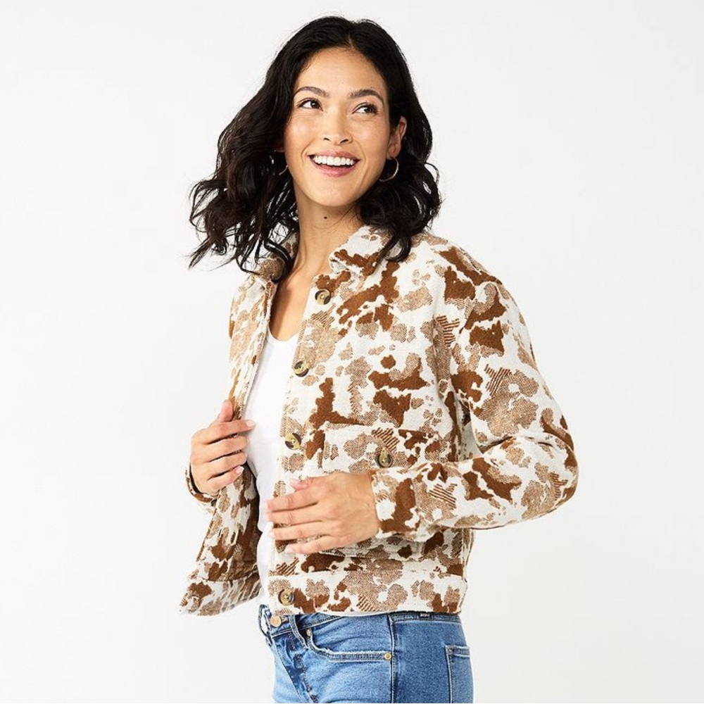 Sonoma cropped Brown and Cream Women's Shacket. Size Large